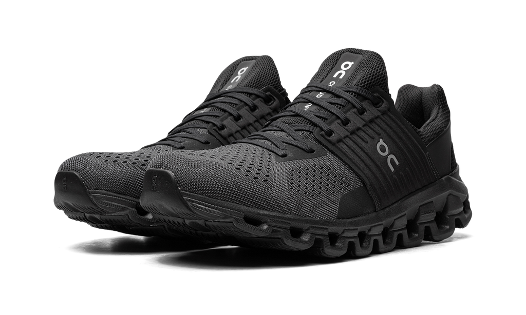 ON MENS Cloudswift "Black" 41.98462 from Stadium Goods