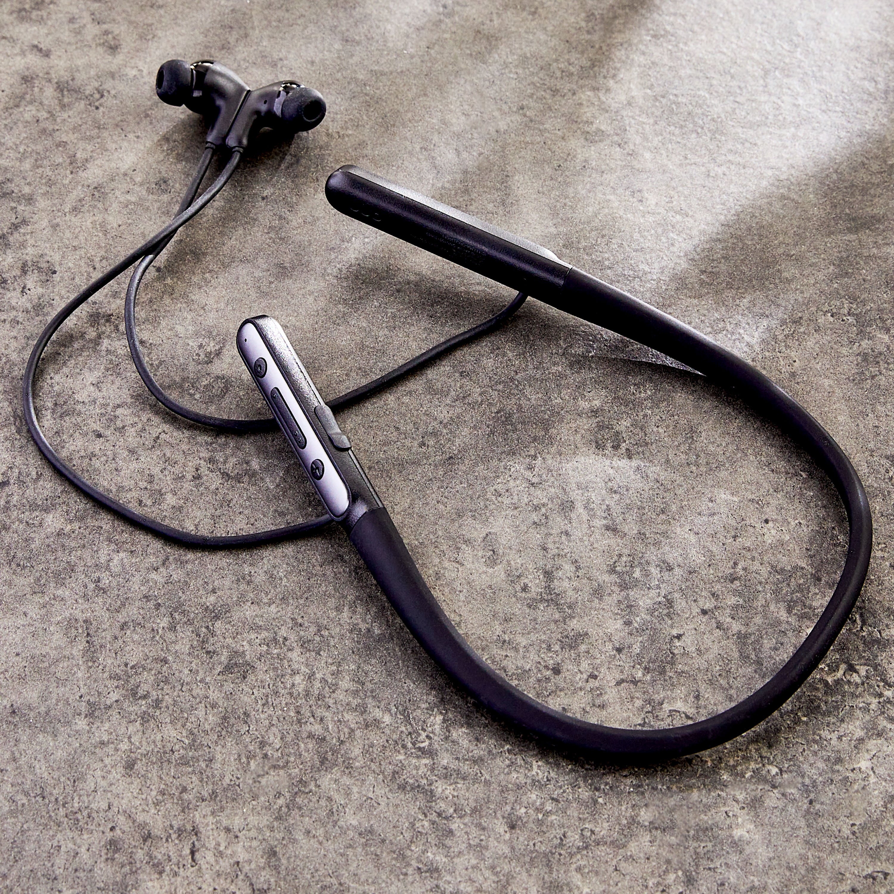 onn Active Noise Canceling Bluetooth Neckband Earphones Black