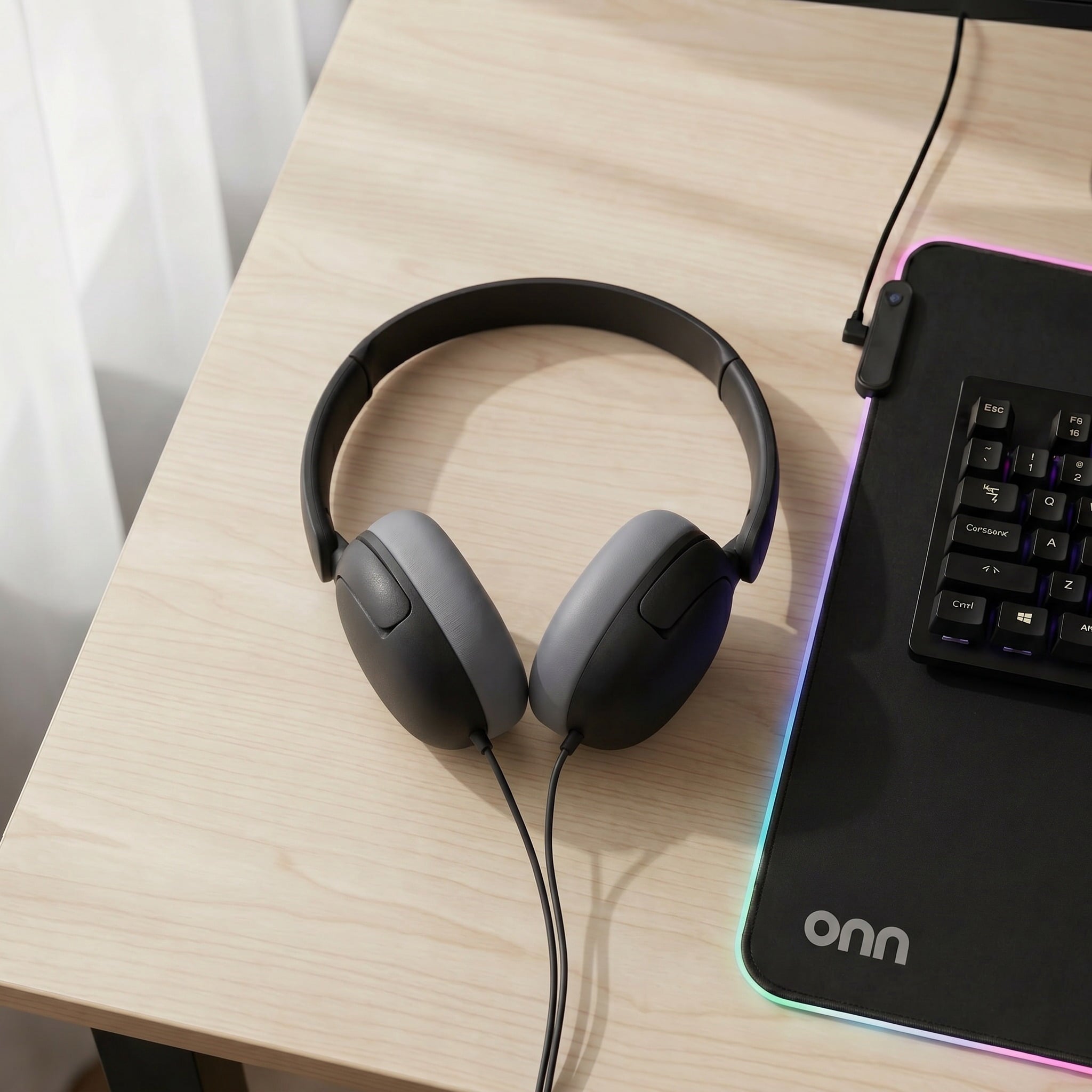 onn On-Ear Headphones with 3.5 mm Connector, Pink