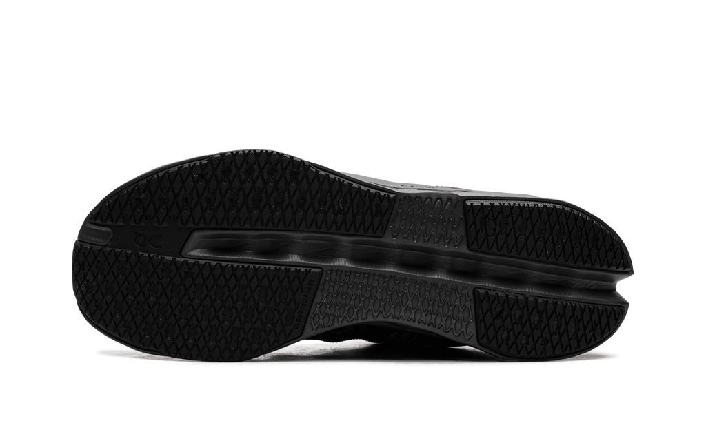 On MENS Cloudsurfer Next "Black Eclipse" 3ME30020106 from Stadium Goods